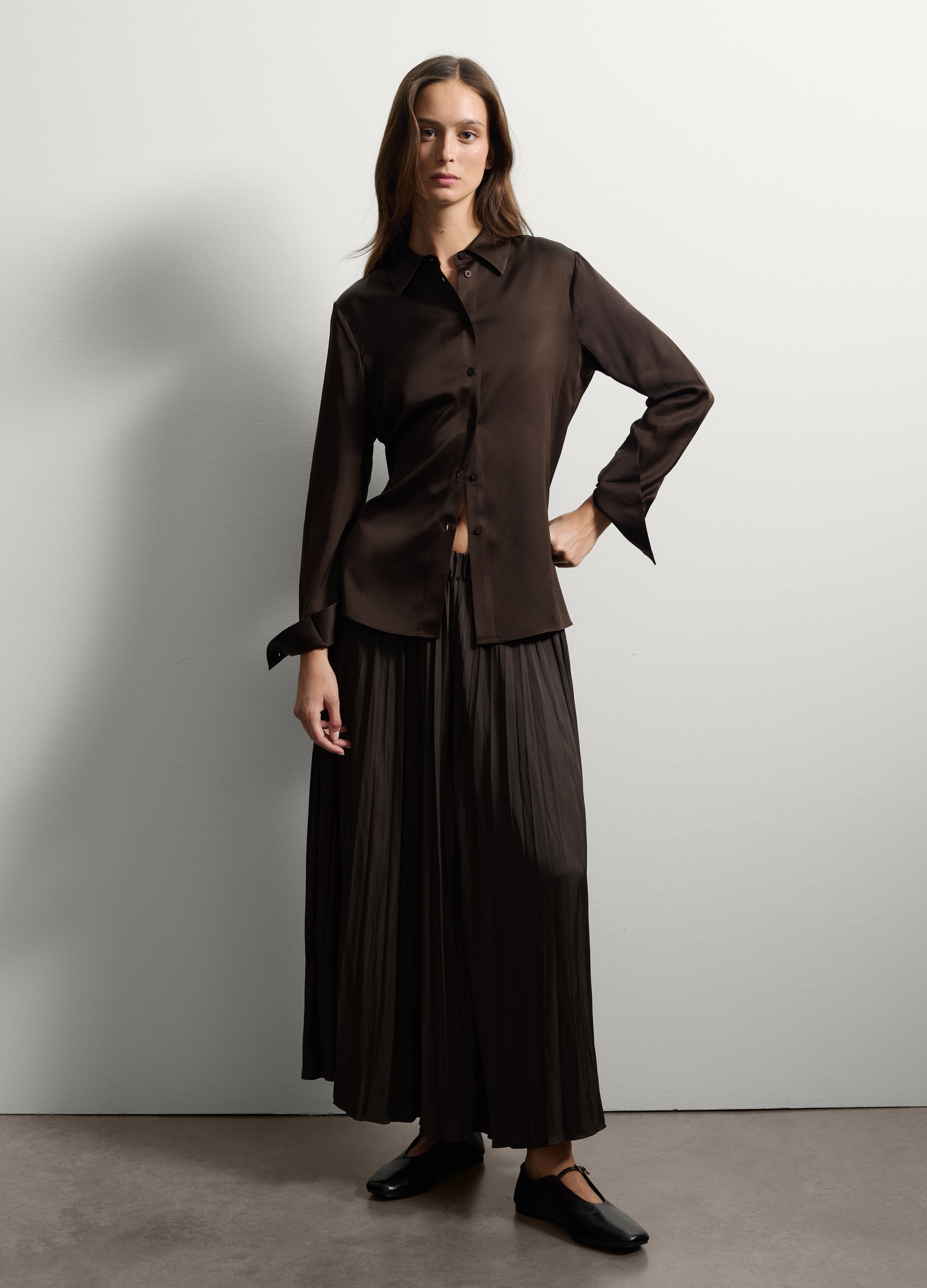 Stefanel - Camicia satinata marrone regular fit, Donna, Marrone scuro, Taglia XS