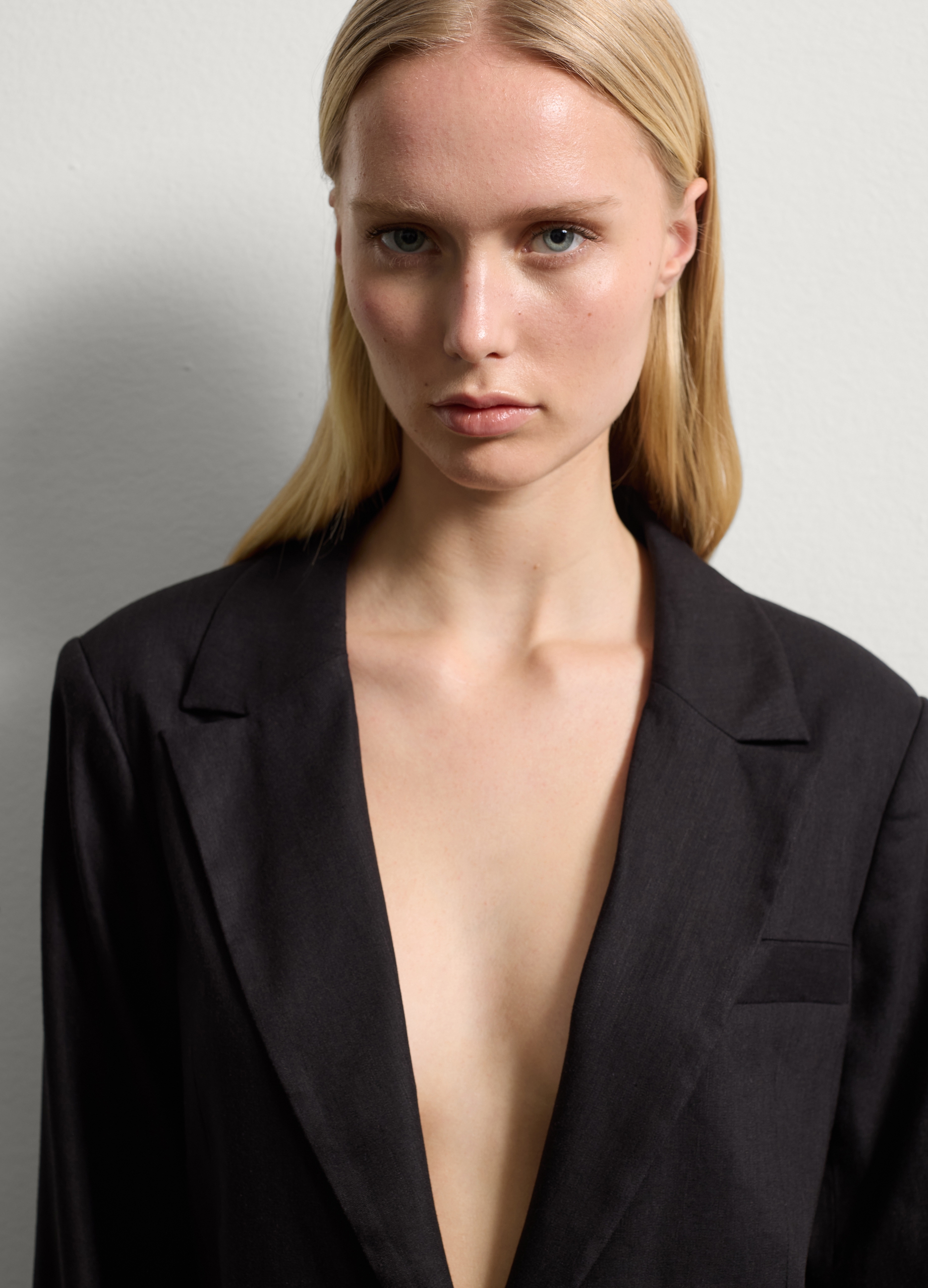 Stefanel - Blazer monopetto in lino e viscosa stretch, Donna, Nero, Taglia 38