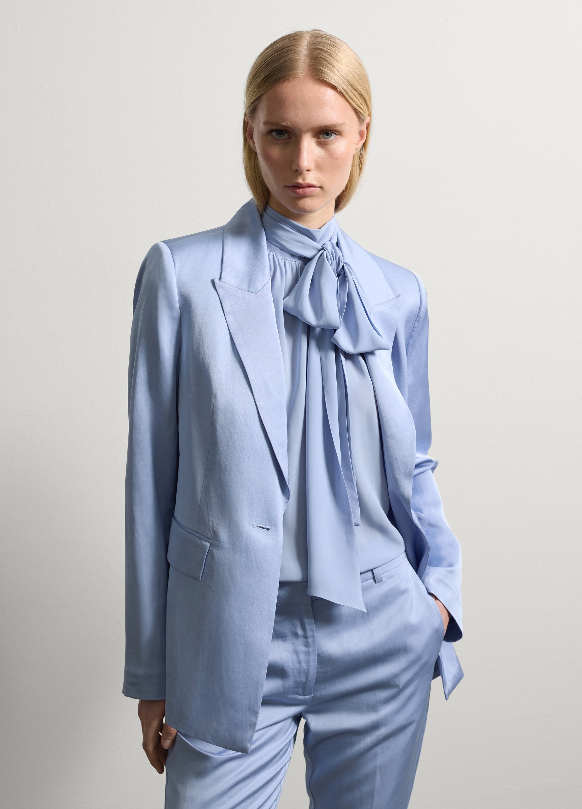 Stefanel - Blazer monopetto in satin, Donna, Blu chiaro, Taglia 38