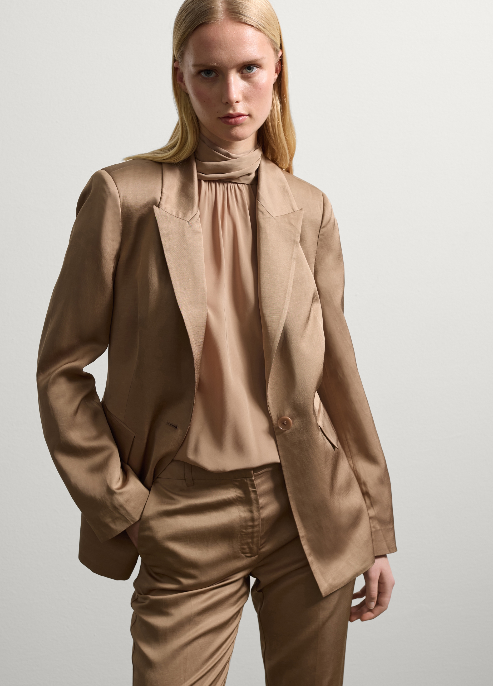Stefanel - Blazer monopetto in satin, Donna, Beige scuro, Taglia 40