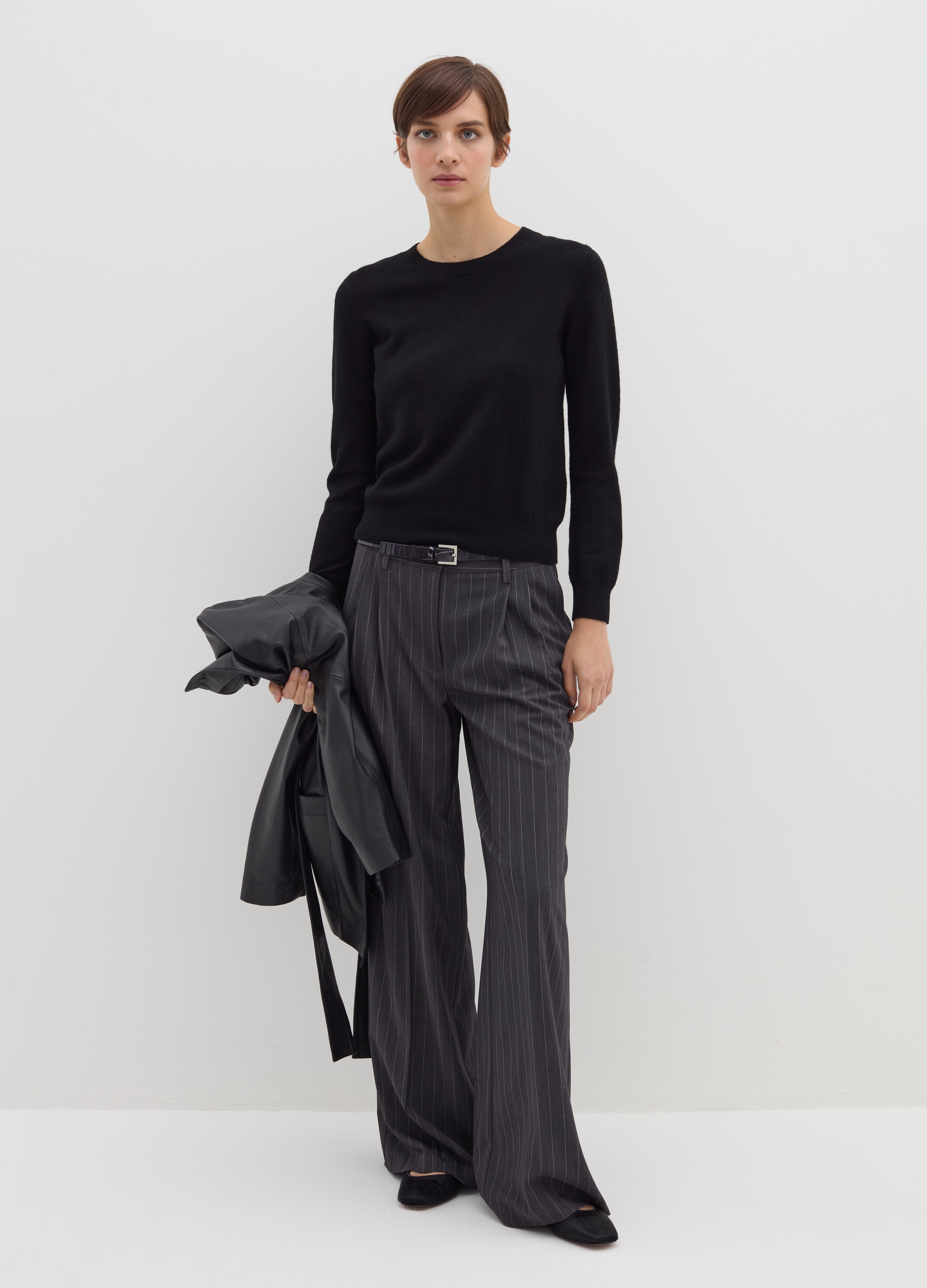 Stefanel - Maglia in lana cardata con maniche lunghe, Donna, Nero, Taglia XL