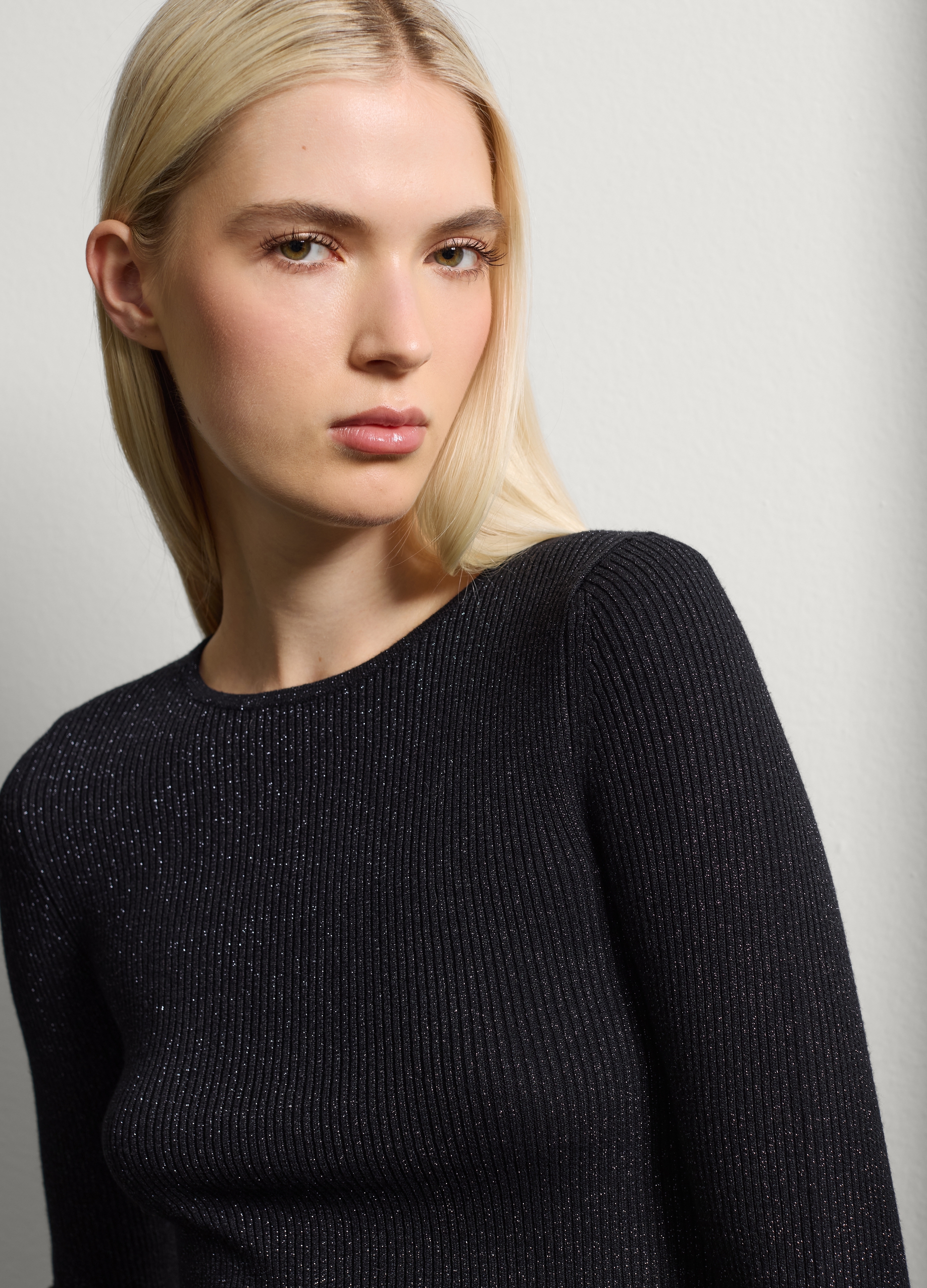 Stefanel - Maglione nero con lavorazione jersey, Donna, Nero, Taglia XS