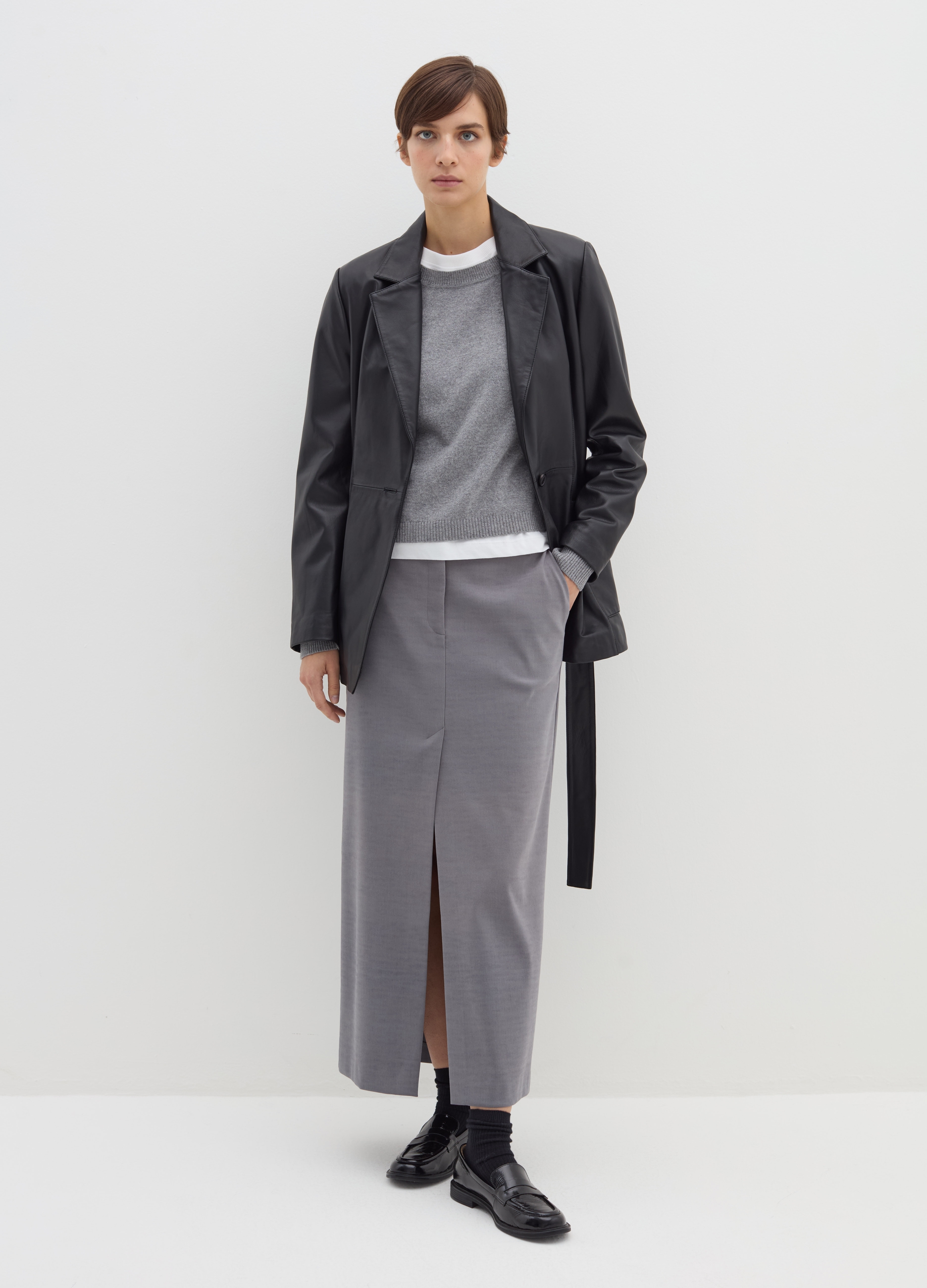 Stefanel - Giacca corta in pelle con cintura, Donna, Nero, Taglia S