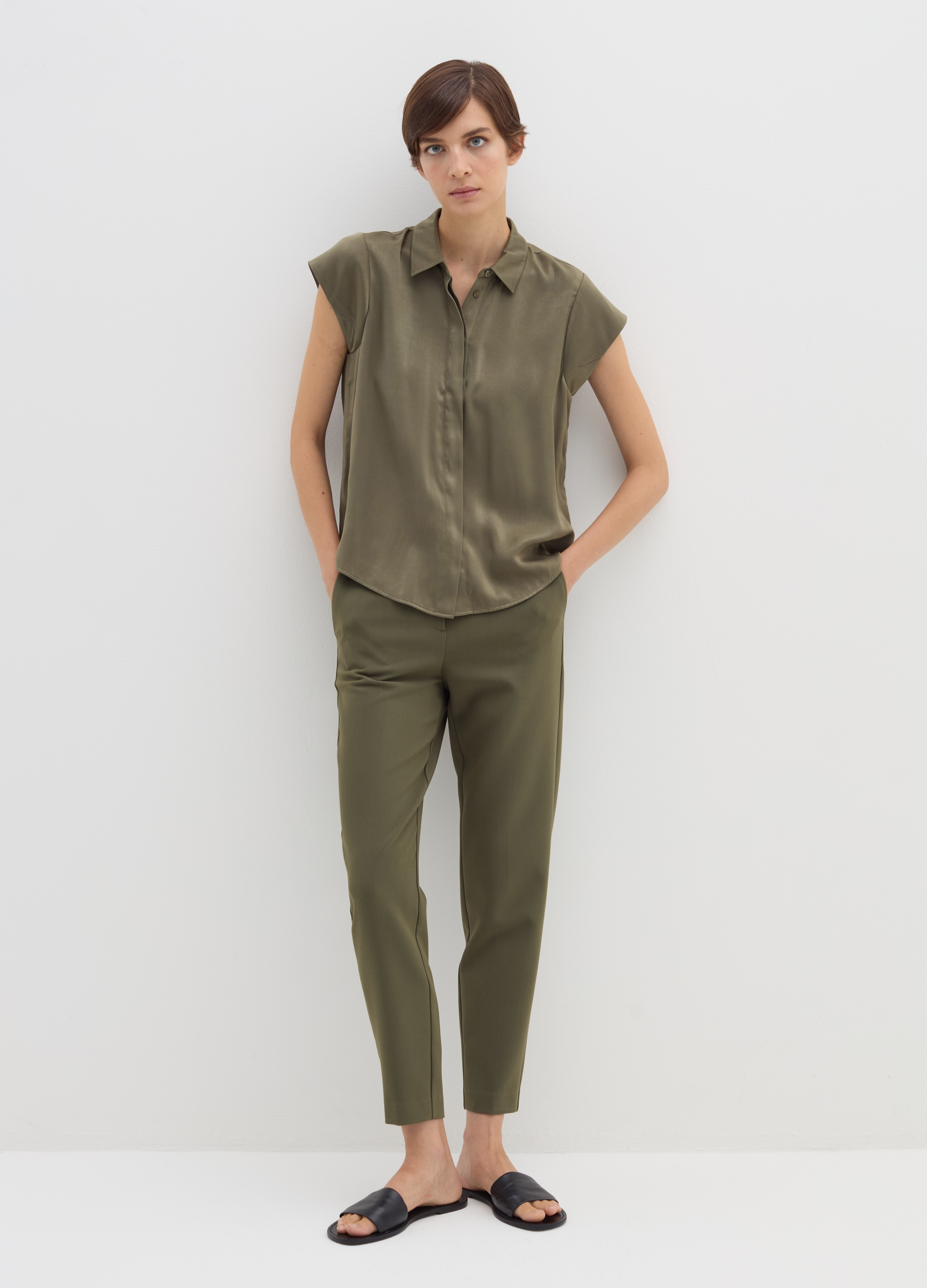 Stefanel - Camicia in viscosa a maniche corte, Donna, Verde foglia, Taglia 38