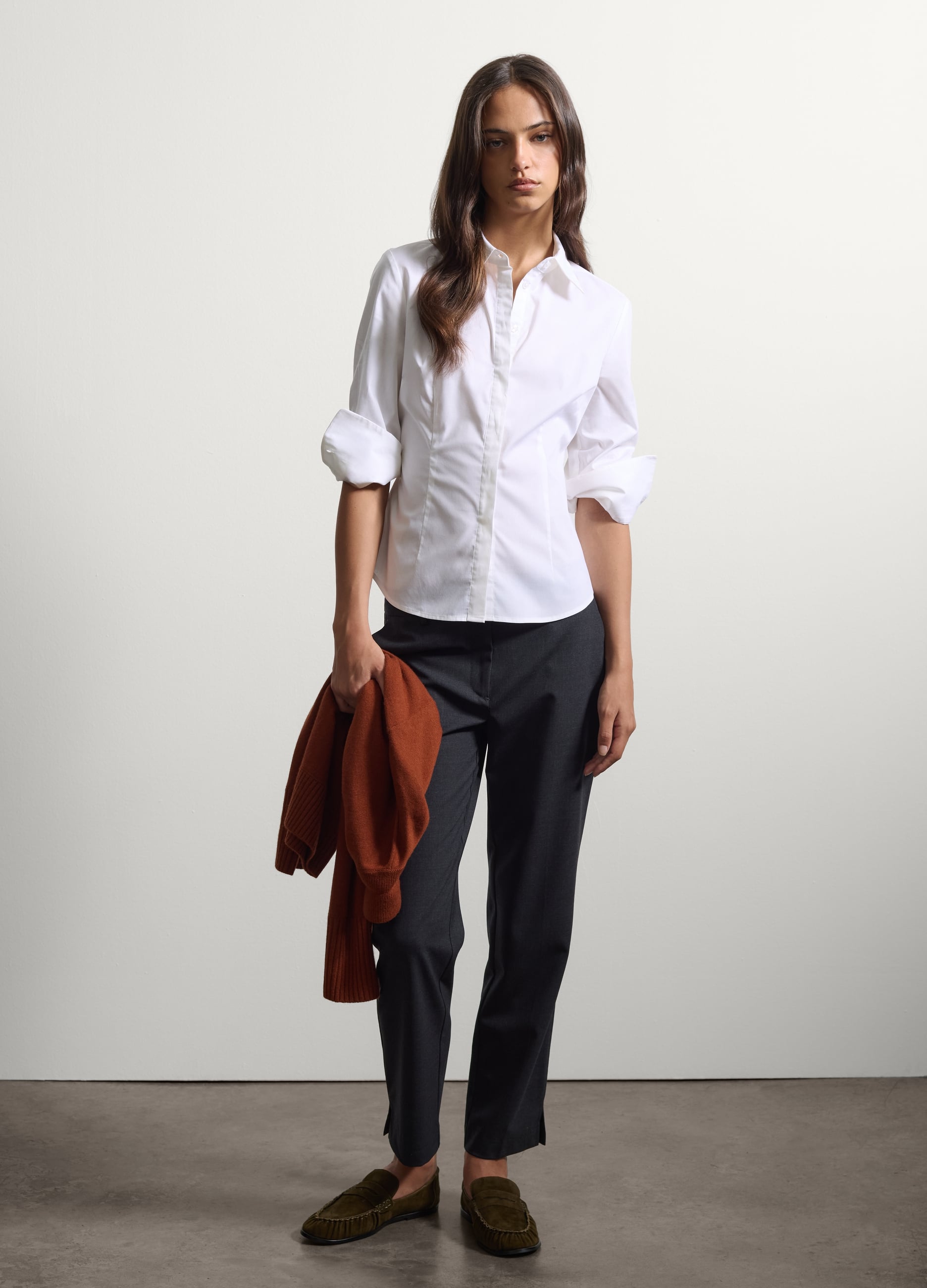 Stefanel - Pantaloni grigi in lana e viscosa elasticizzato straight fit, Donna, Grigio scuro melange, Taglia 48