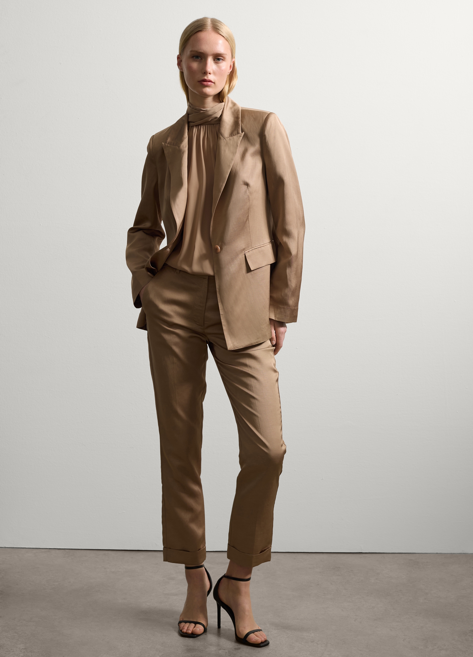 Stefanel - Pantalone a sigaretta in satin, Donna, Beige scuro, Taglia 44