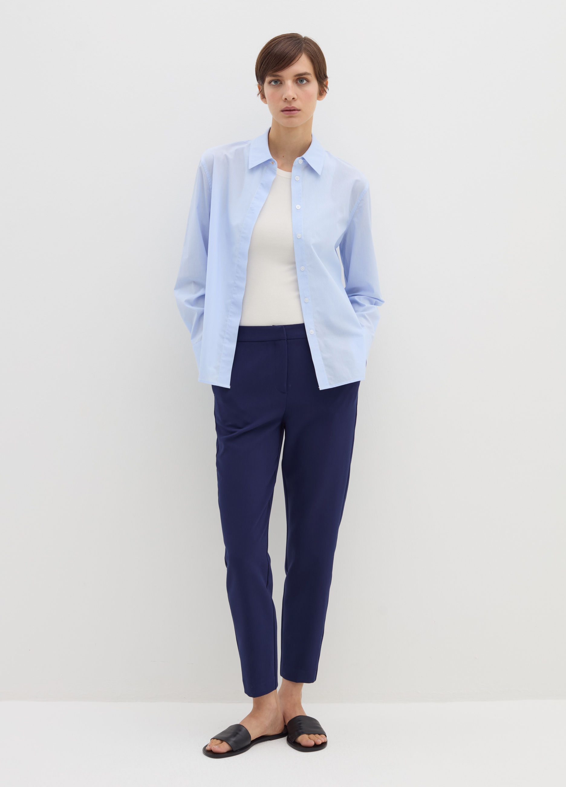 Stefanel - Pantalone a sigaretta in crêpe doppia, Donna, Blu scuro, Taglia 38