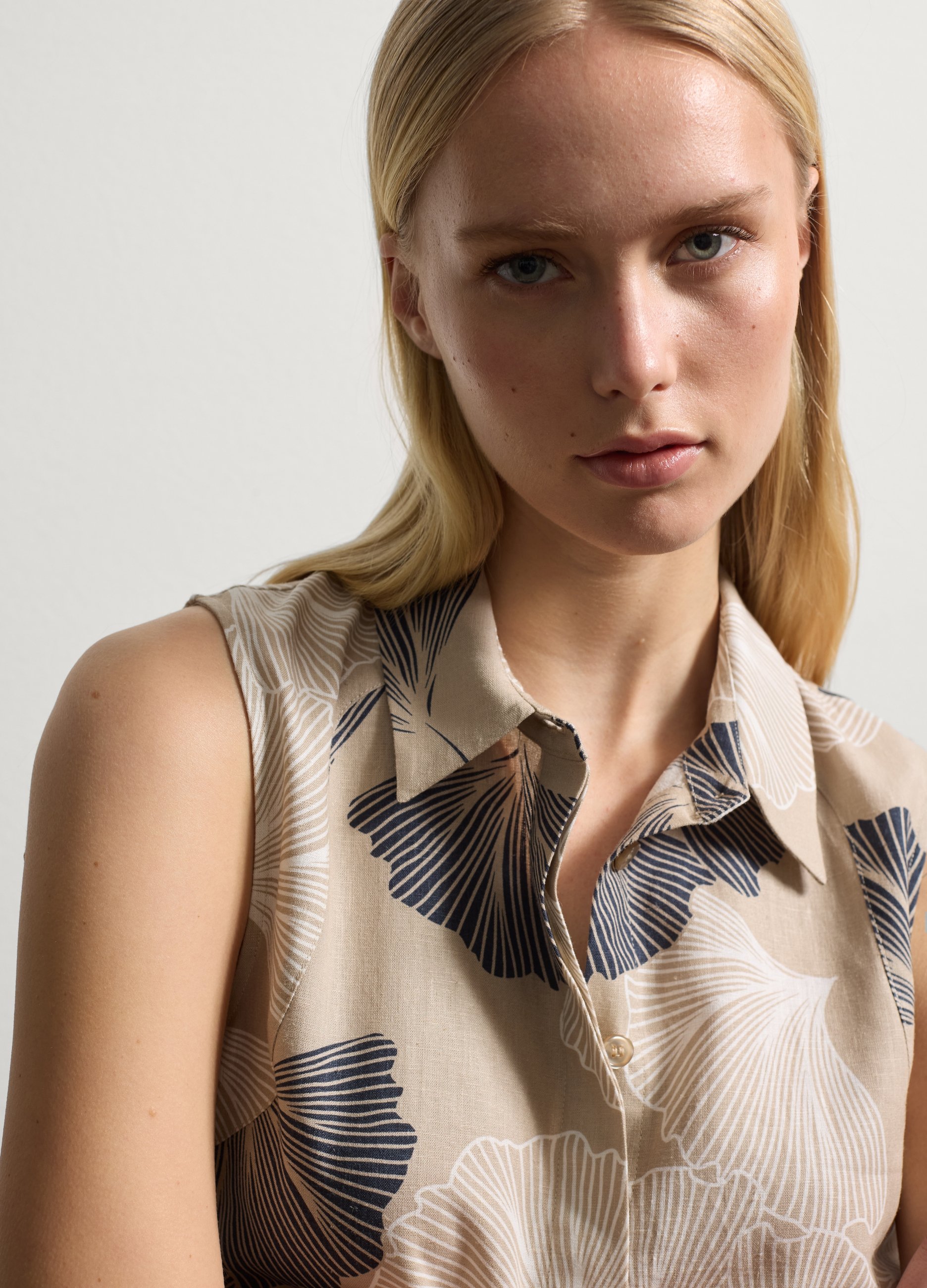 Stefanel - Camicia smanicata in lino e viscosa, Donna, Beige/Grigio, Taglia 38