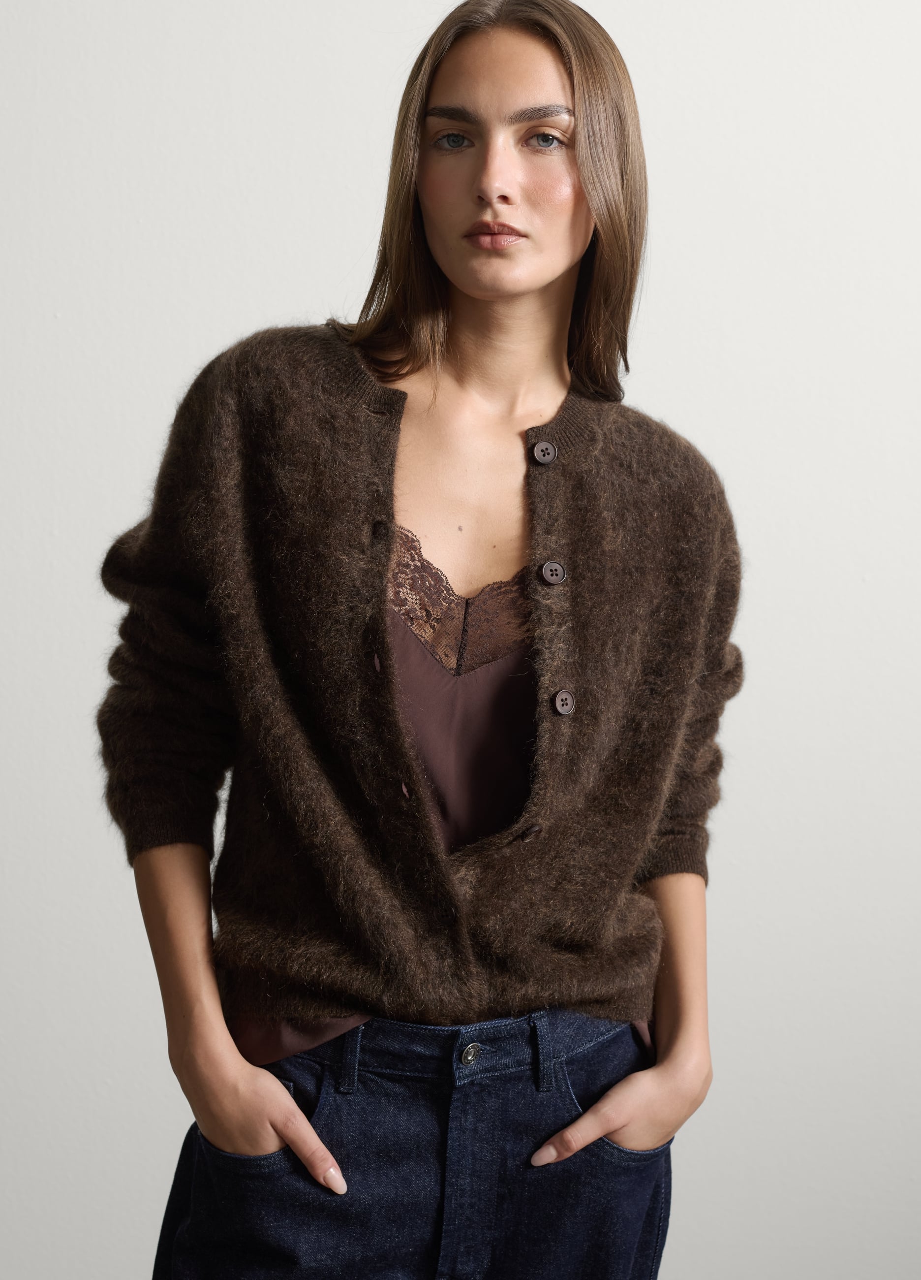 Stefanel - Brauner Cardigan aus reinem Kaschmir mit Rundhalsausschnitt, Regular Fit, Damen, Dunkelbraun