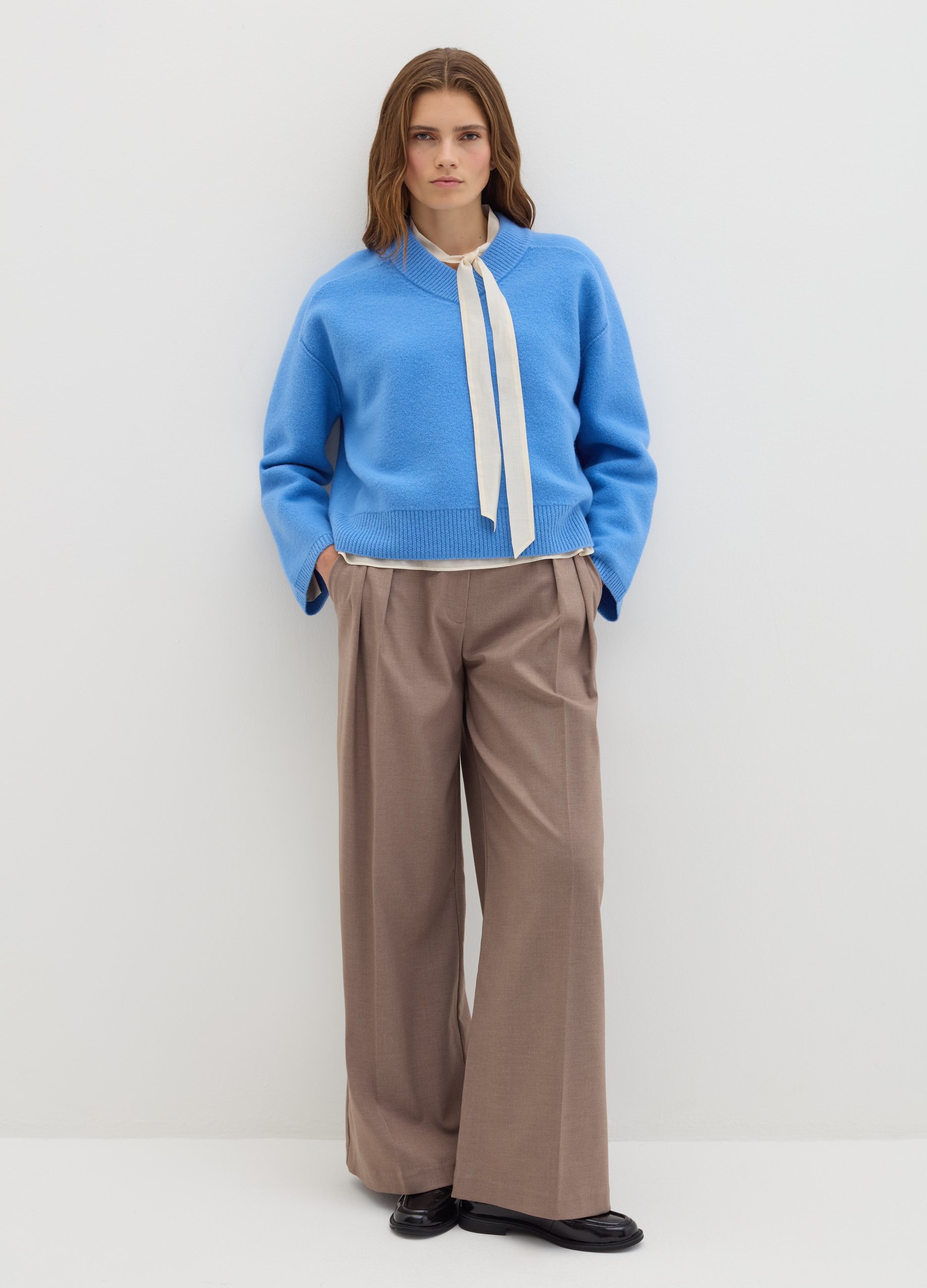 Stefanel - Pullover in lana cotta con scollo a V, Donna, Azzurro, Taglia XS